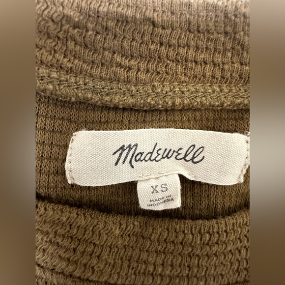 Madewell Olive Textured Puff Sleeve Pleated Statement Top 🌻 - Picture 6 of 6